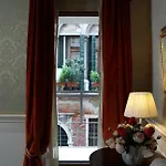 Ruzzini Palace מלון 4*