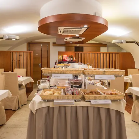 Ruzzini Palace מלון