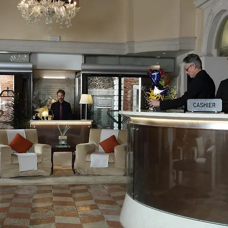 מלון Ruzzini Palace