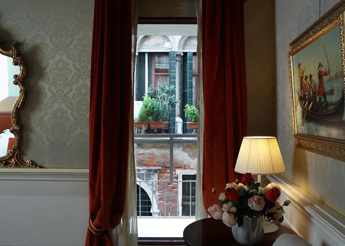 Ruzzini Palace Hotel 4*