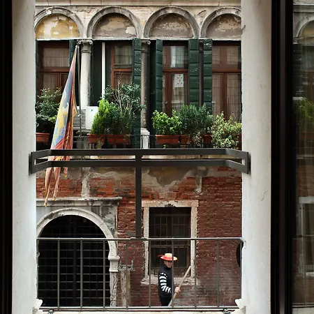 Hotel Ruzzini Palace