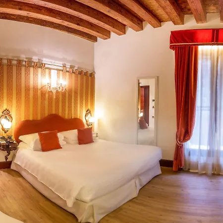 Ruzzini Palace Veneza