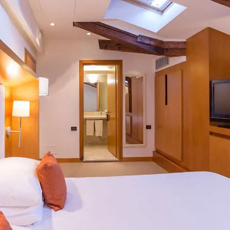 Hotel Ruzzini Palace 4*