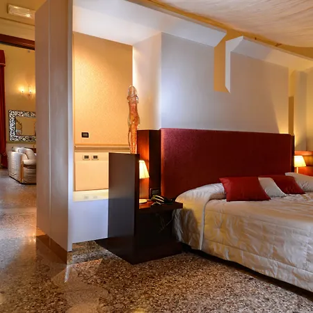 Ruzzini Palace Hotel Benátky