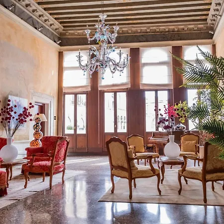 Hotel Ruzzini Palace