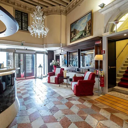 Ruzzini Palace 4*
