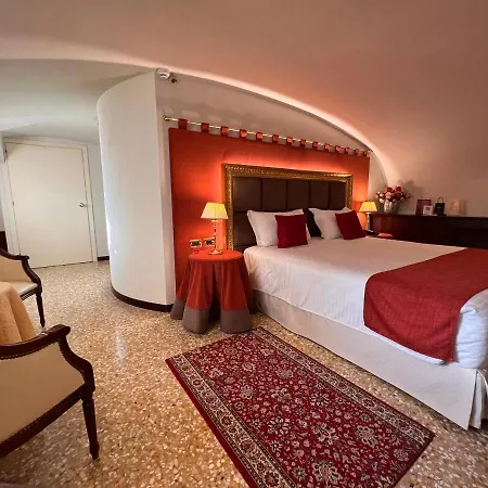 Ruzzini Palace Венеция