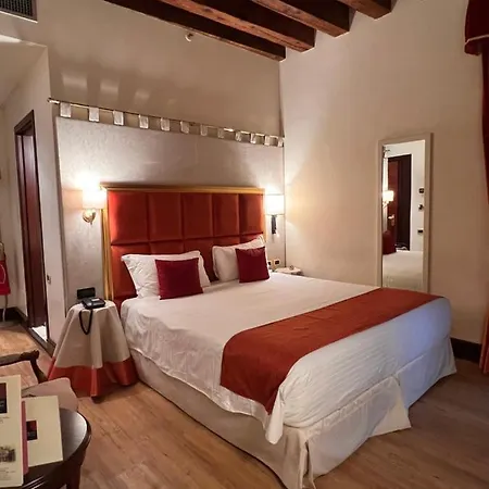 Ruzzini Palace Отель 4*