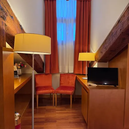 Отель Ruzzini Palace 4*